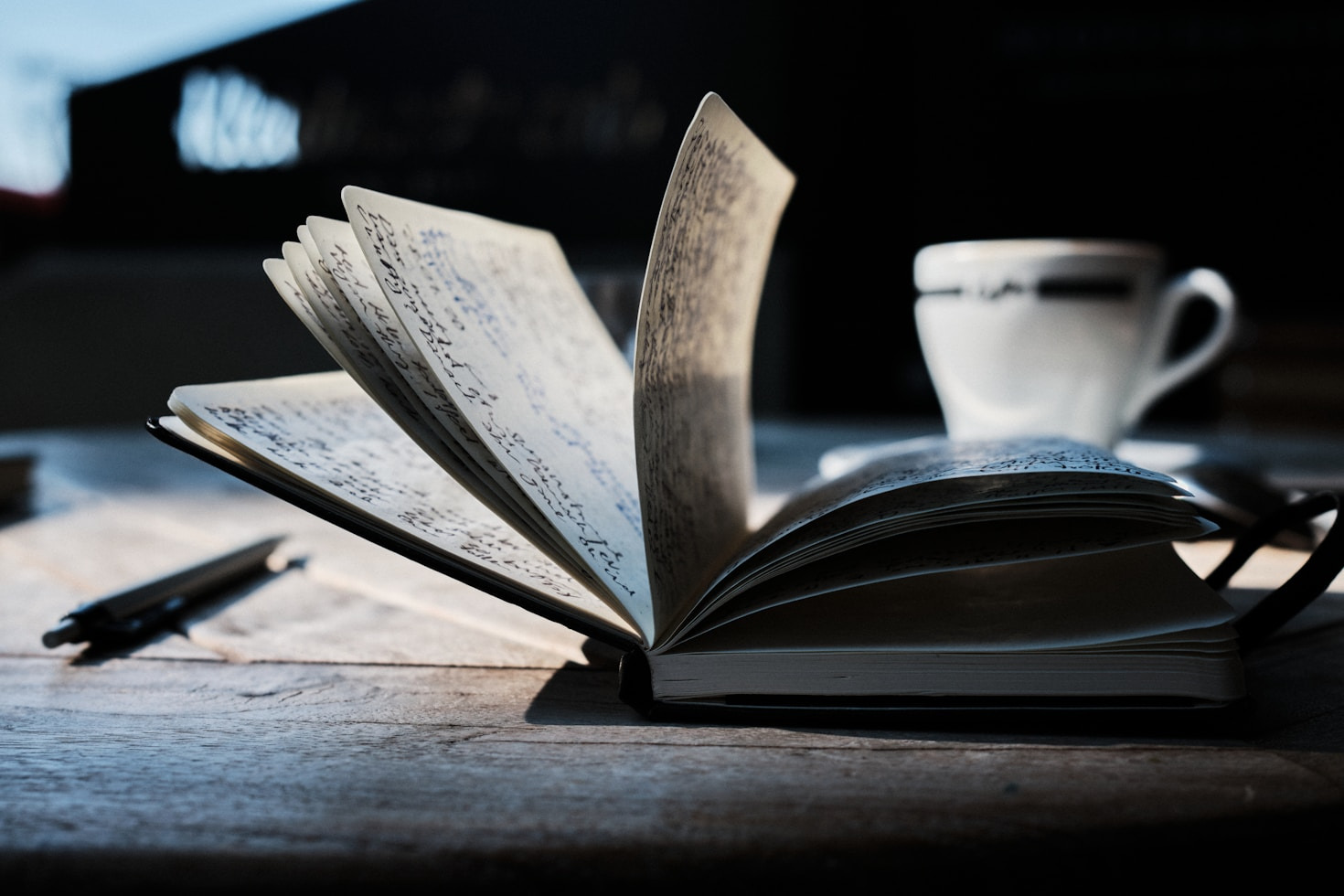 How to Build a Meaningful Connection Online